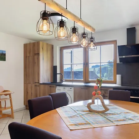 Hinterbauernhof Kuhgefluester Stegen