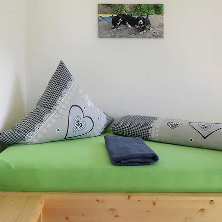 Daire Hinterbauernhof Kuhgefluester *